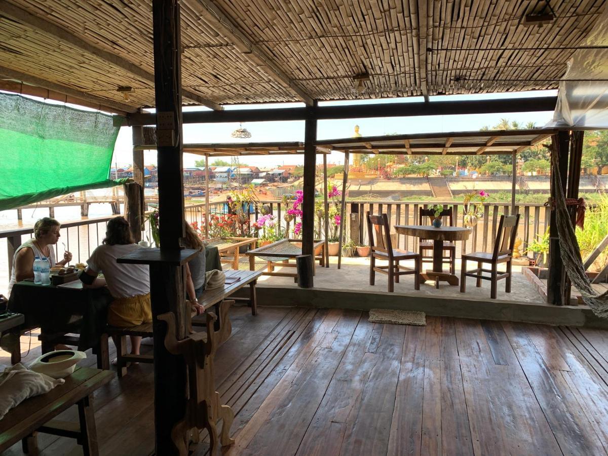 St 63 Home Stay & Tour Kampong Khleang ภายนอก รูปภาพ