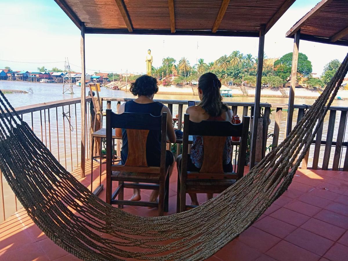 St 63 Home Stay & Tour Kampong Khleang ภายนอก รูปภาพ
