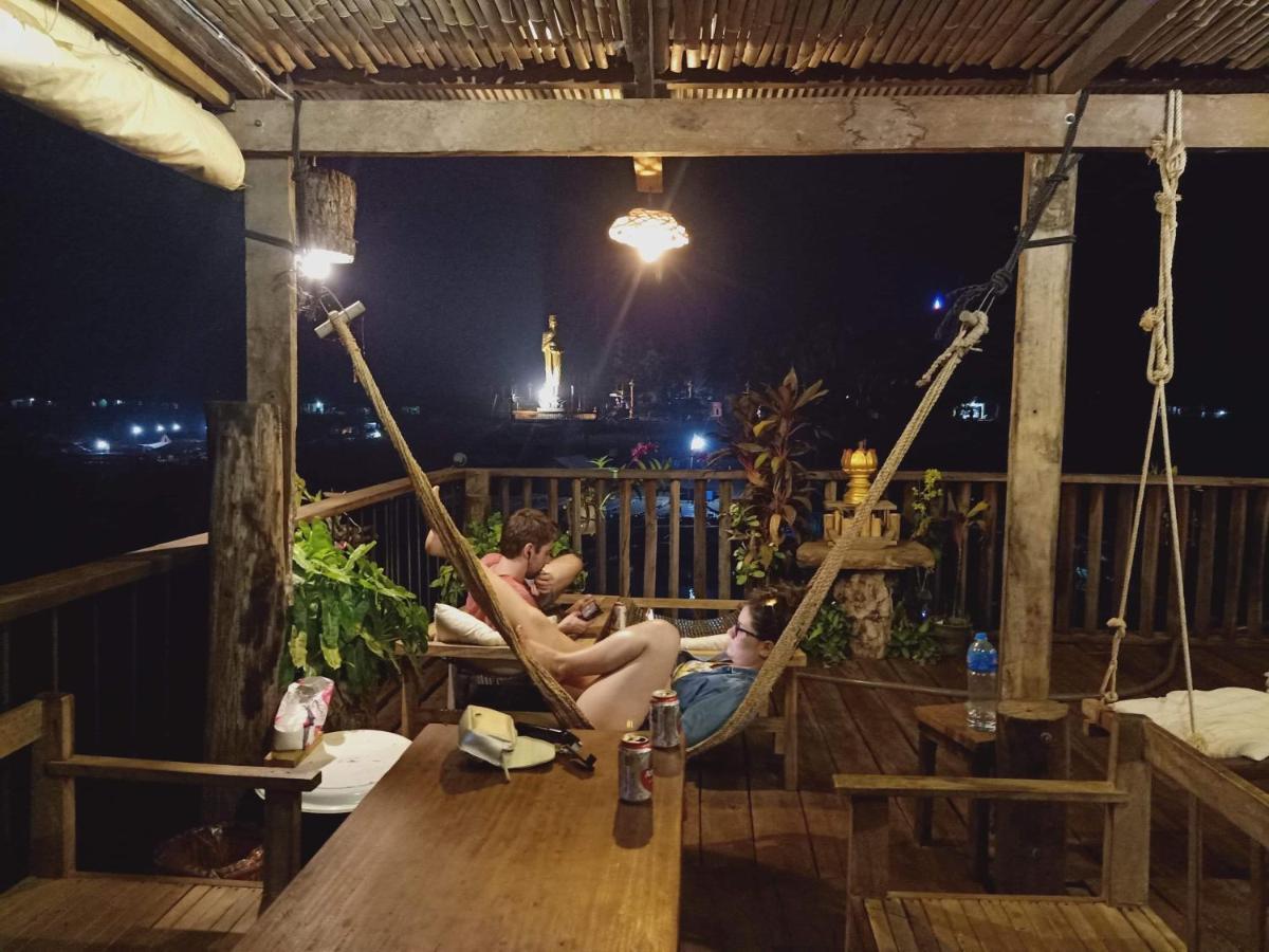 St 63 Home Stay & Tour Kampong Khleang ภายนอก รูปภาพ